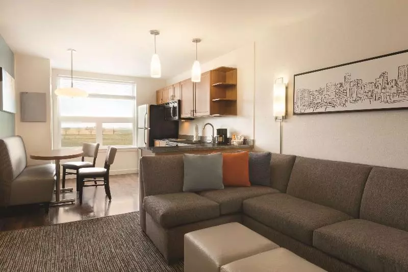 キングサイズベッドのスイートルーム, Hyatt House Denver Airport