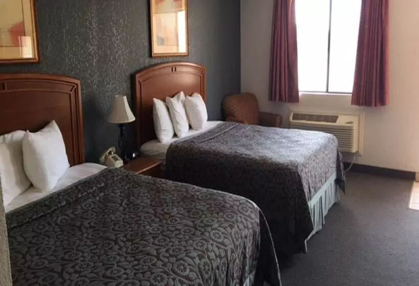 ２ダブルベッドのスタンダードルーム, Hebbronville Executive Inn