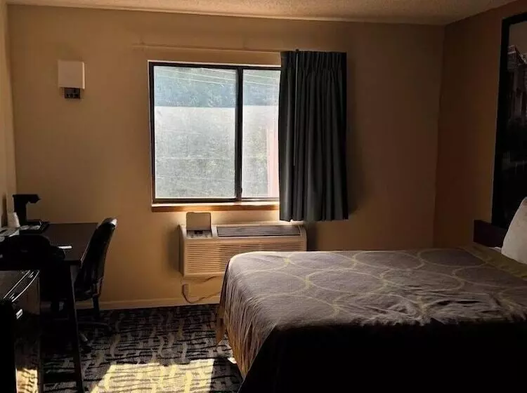 Sviitti, West Point Inn & Suites