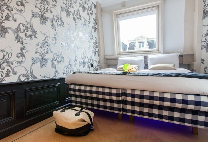 اتاق لوکس, Amsterdam Canal