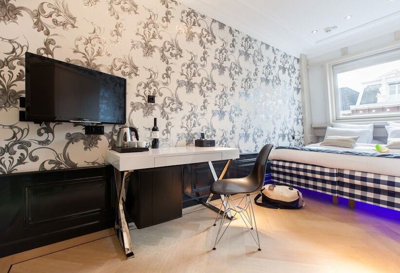 اتاق لوکس, Amsterdam Canal