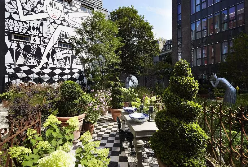 اتاق استاندارد با چشم‌انداز باغ, Andaz Amsterdam, Prinsengracht, By Hyatt