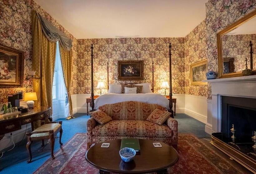 غرفة قياسية سرير كينج, Antrim 1844