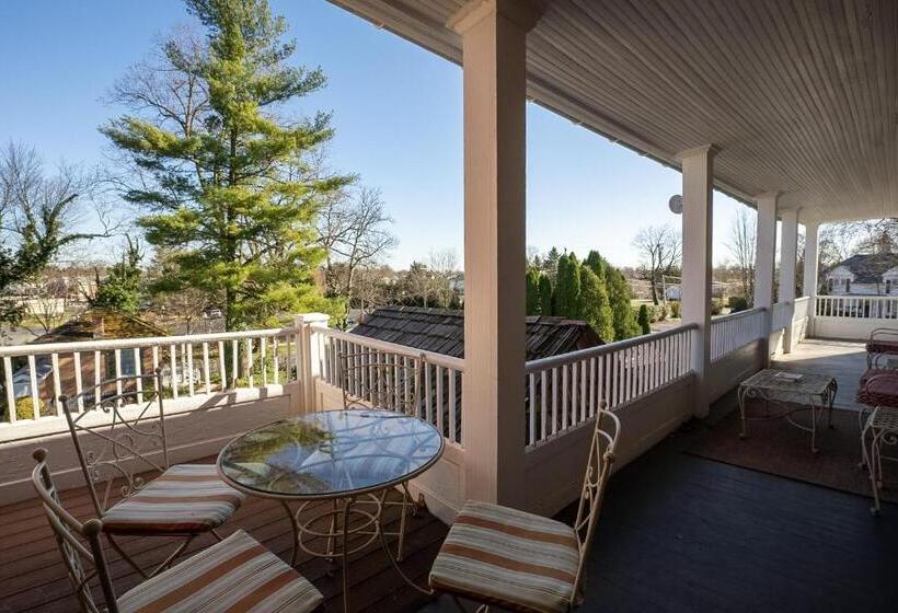 غرفة قياسية سرير كينج, Antrim 1844