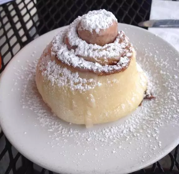 キングサイズベッドのスタンダードルーム, Bayfront Inn