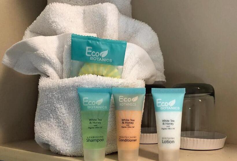 Номер Economy, Bayfront Inn