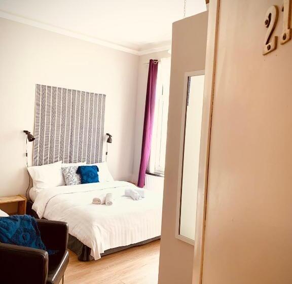 اتاق استاندارد, Du Parlement