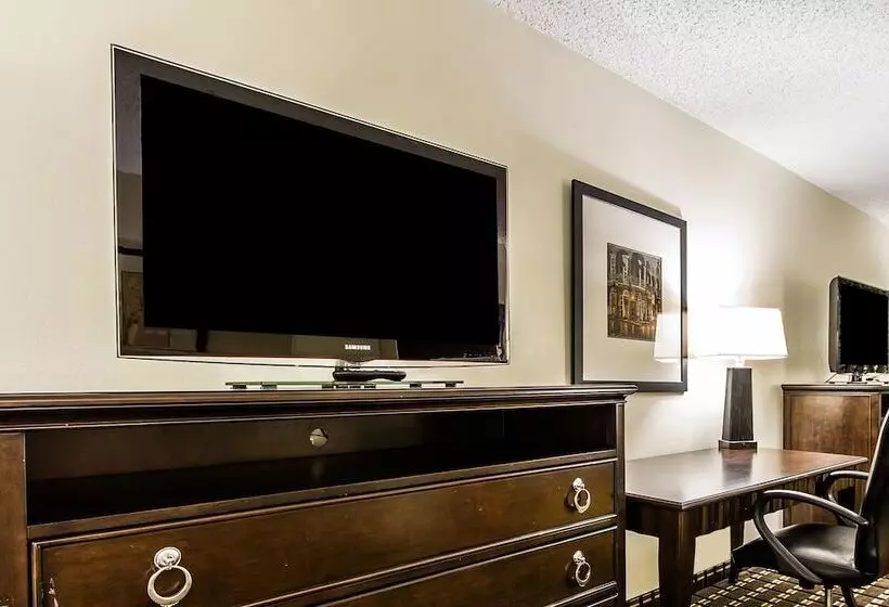 スイート, Evangeline Downs Hotel, Ascend Hotel Collection