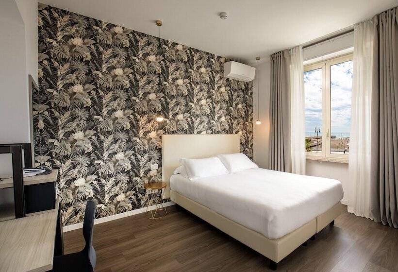 Triple Room Sea View, La Scaletta