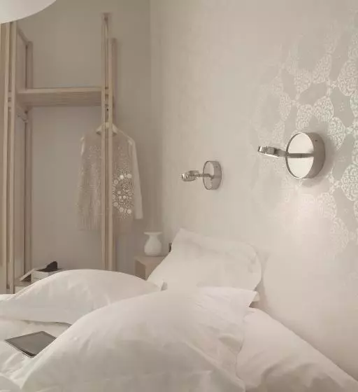 Deluxe Zimmer, Nu