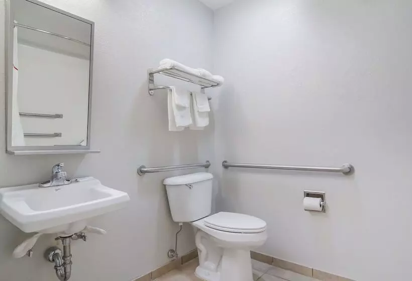 障害者適応デラックスルーム, Red Roof Inn I 95 North Brunswick Darien