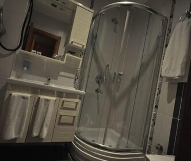 Четырехместный Номер Стандарт, Retropera