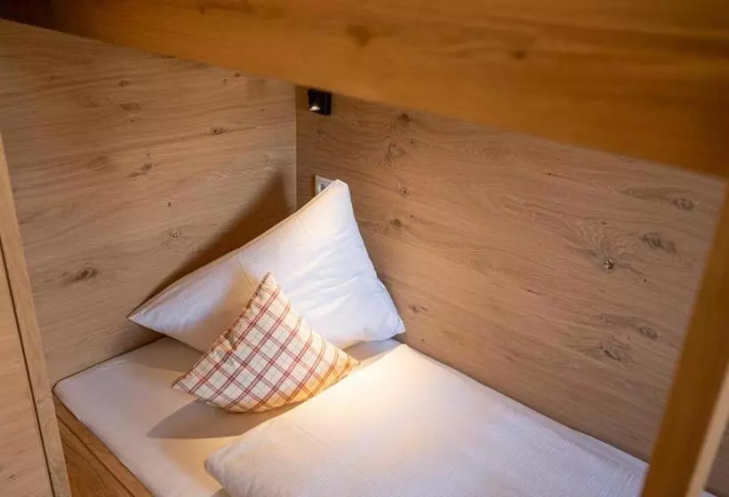 آپارتمان 2 خوابه, Aparthotel Stadler