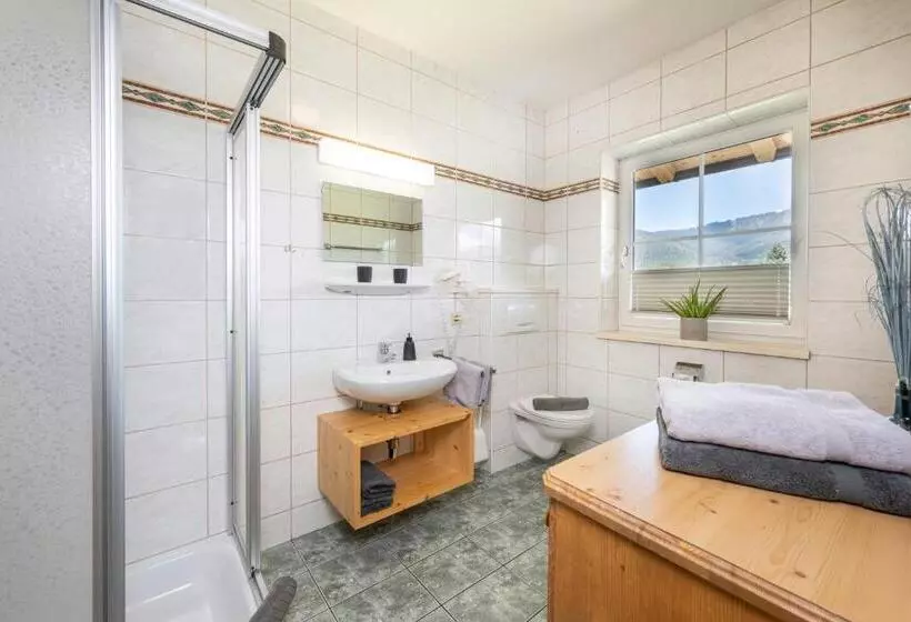 آپارتمان 2 خوابه, Aparthotel Stadler