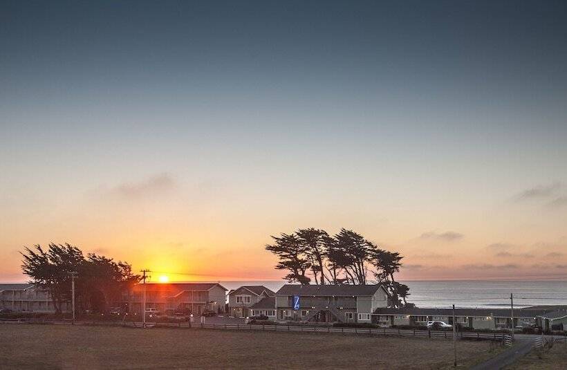 غرفة قياسية سرير كينج, Beachcomber Motel