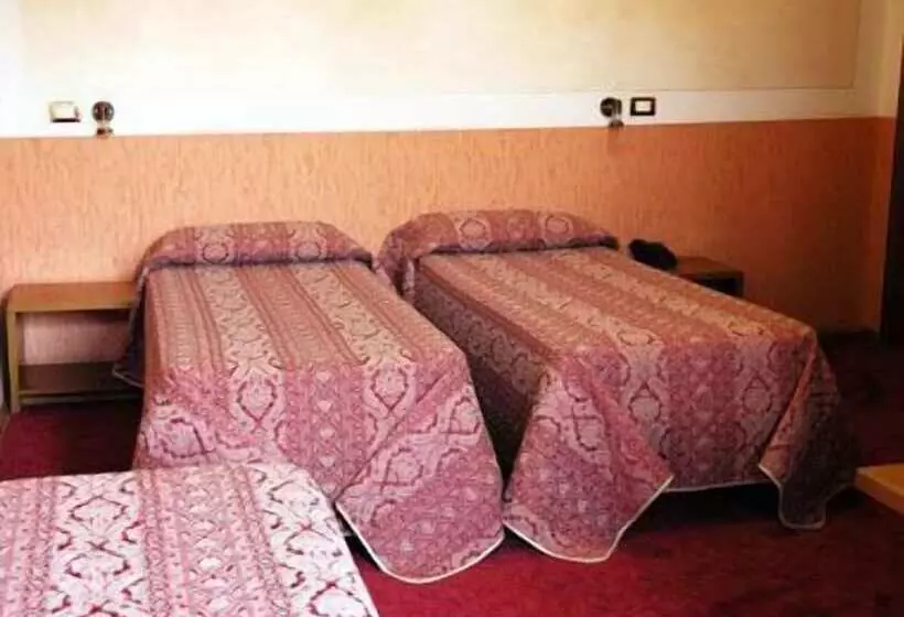 اتاق استاندارد سه نفره, Alla Bianca