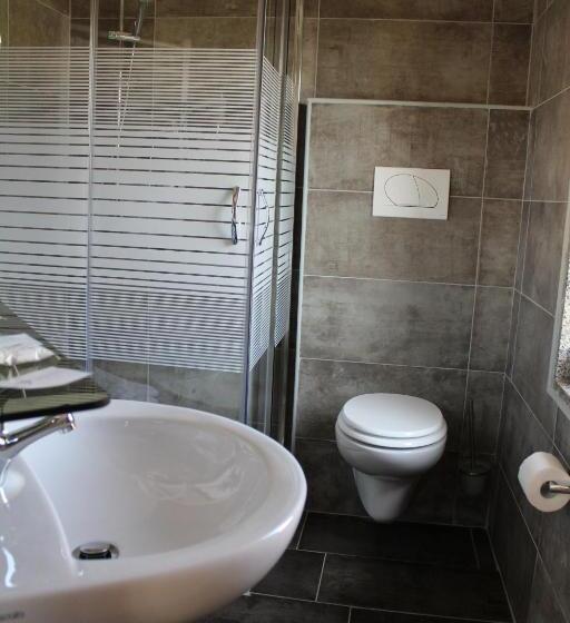 スタンダードトリプルルーム, Alla Bianca