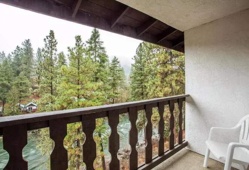 リバービュースタンダードルーム, Alpine Rivers Inn