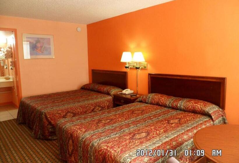 غرفه قياسيه سريرين مزدوجين, College Inn Spartanburg