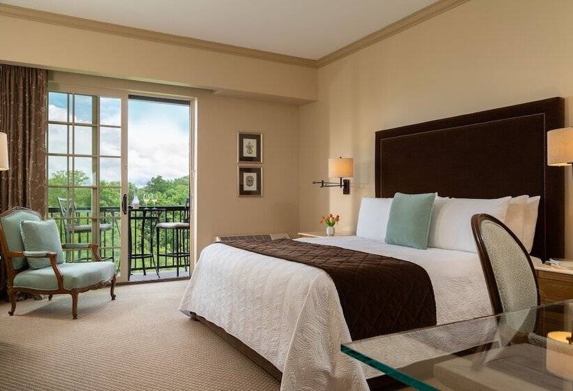 Номер Deluxe с Балконом, Diamond Mills Resort