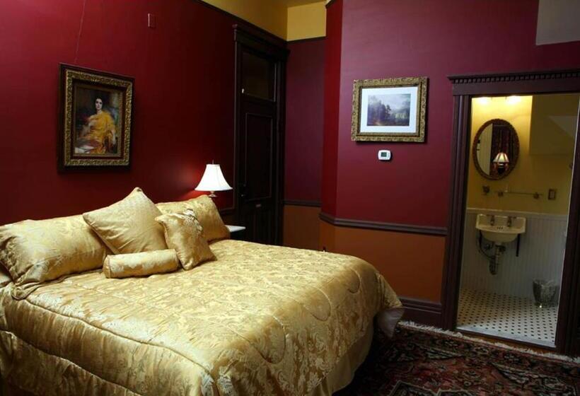 جناح سرير كينج, Martin & Mason