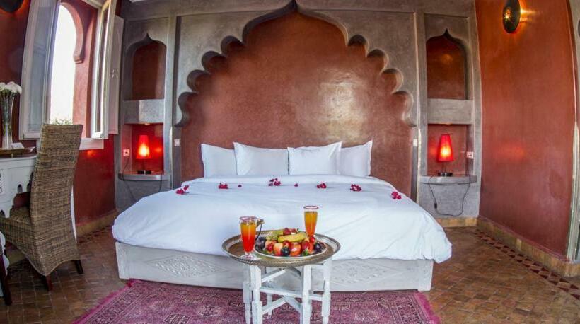 سوییت جونیور, Palais El Miria & Spa