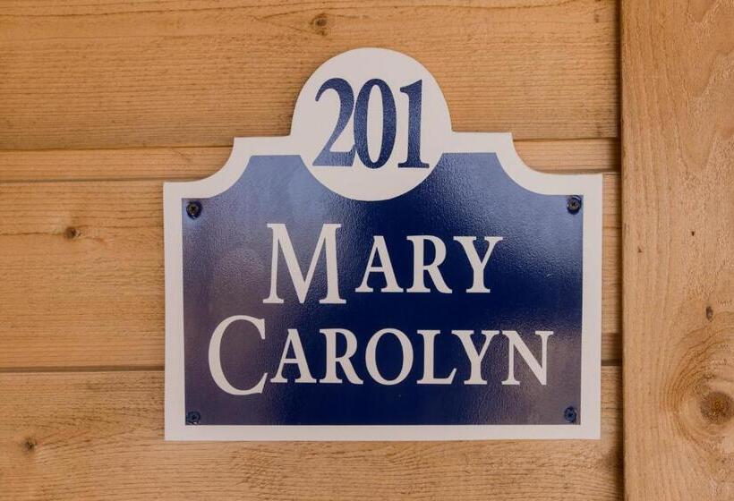 جناح ديلوكس مطل على البحر, The Burrus House Inn Waterfront Suites