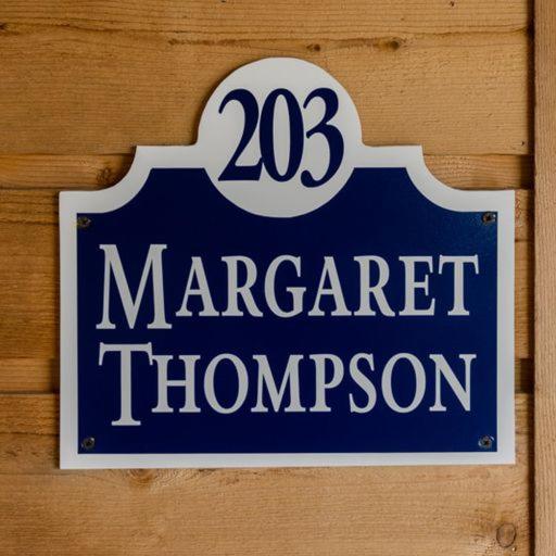 جناح غرفتين نوم, The Burrus House Inn Waterfront Suites