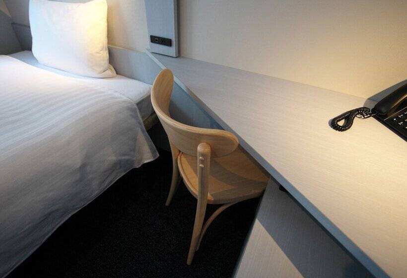 غرفة إقتصادية فردية, Toyoko Inn Tokyo Haneda Kuko N. 2