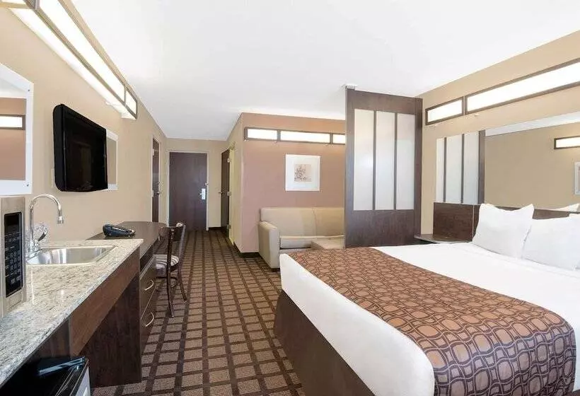 身障者適用スイートルーム, Microtel Inn & Suites