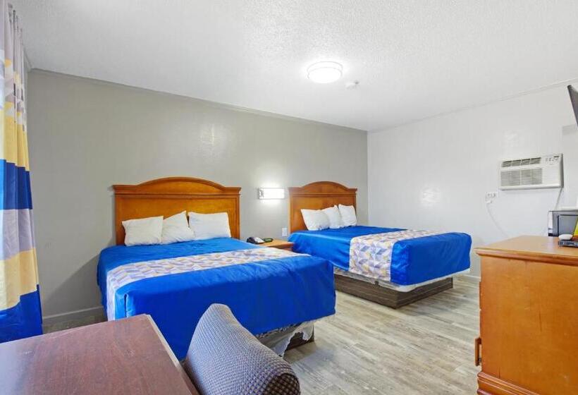 חדר סטנדרט, Adams Inn