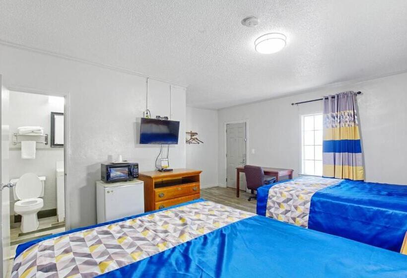 חדר סטנדרט, Adams Inn