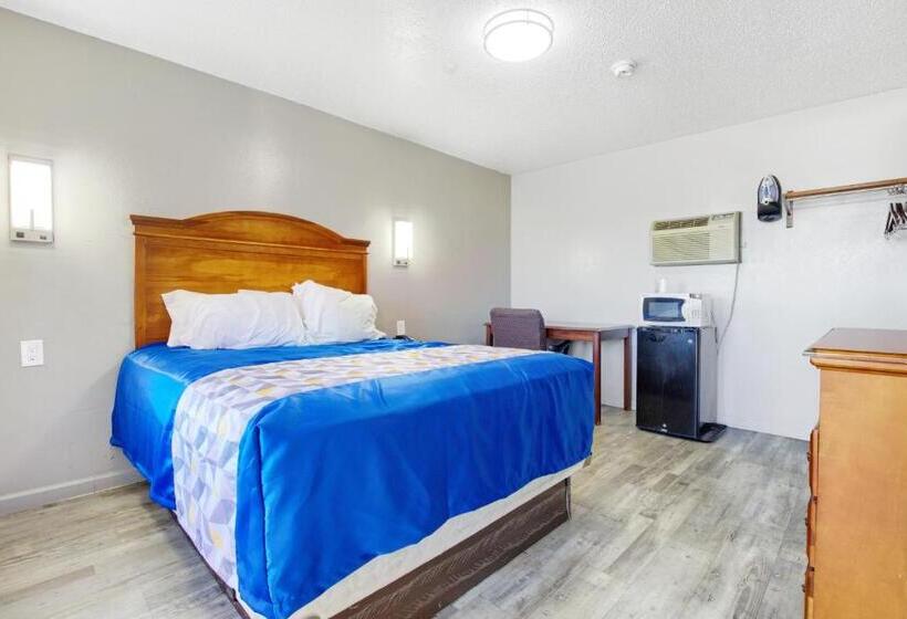 Номер Стандарт, Adams Inn