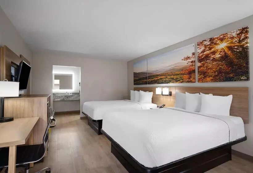 ２ダブルベッドのスタンダードルーム, Days Inn By Wyndham Montgomery I 85