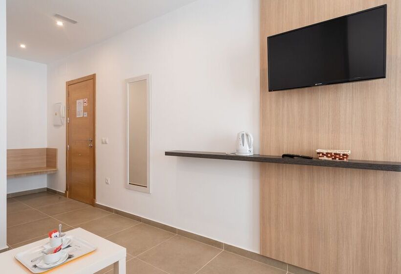 Quarto superior, Plaza De La Luz Cádiz