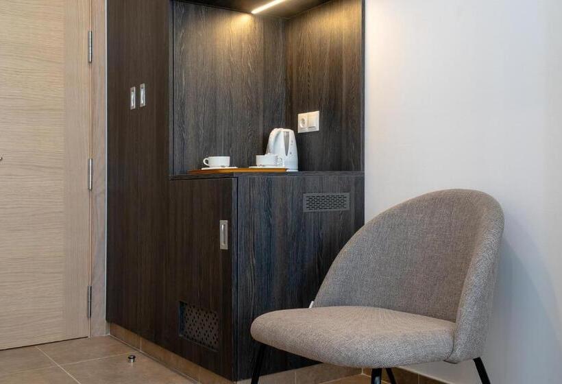 Quarto standard, Plaza De La Luz Cádiz