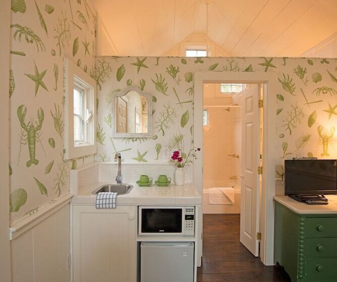 带四张床的标准工作室, The Cottages At Cabot Cove