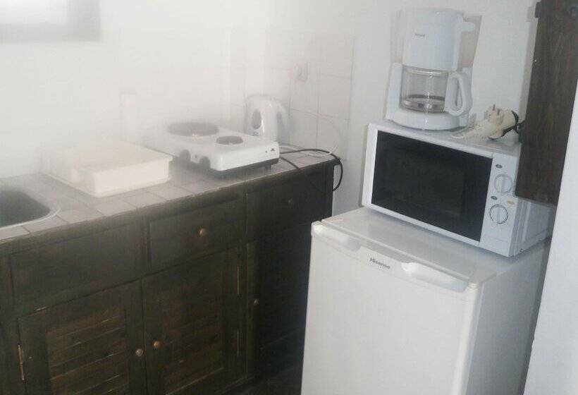 شقة غرفتين, Villa Ostria