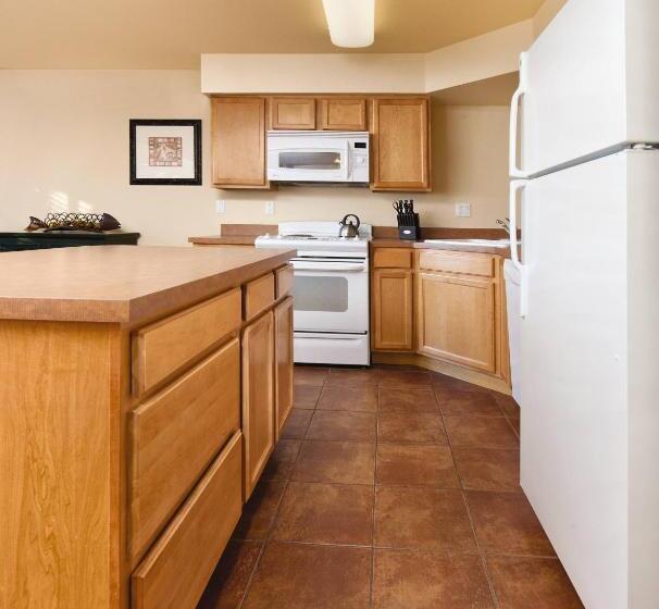 جناح رئاسى, Worldmark Mccall