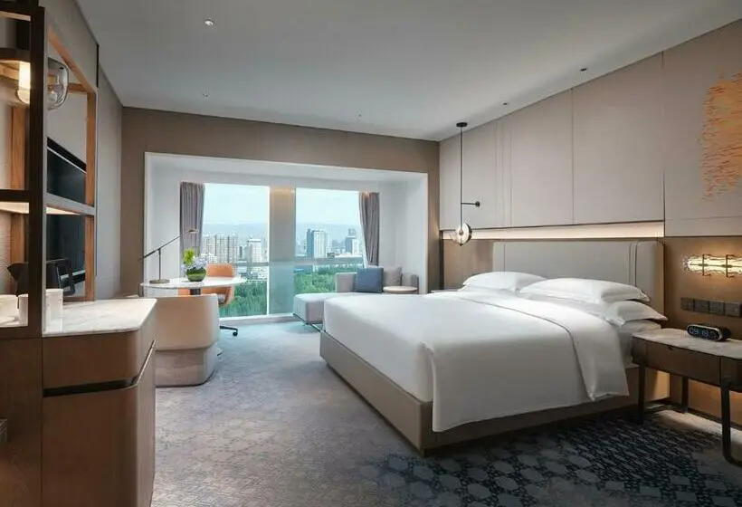 キングサイズベッドのスタンダードルーム, Crowne Plaza Hohhot City Center