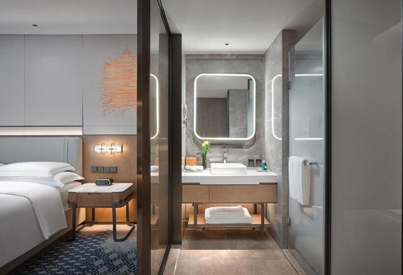 Номер Superior Кровать Кинг, Crowne Plaza Hohhot City Center