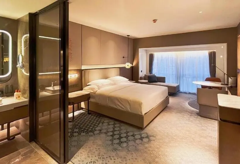 キングサイズベッドのスーペリアルーム, Crowne Plaza Hohhot City Center