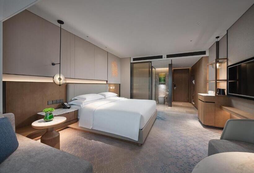 Номер Superior Кровать Кинг, Crowne Plaza Hohhot City Center