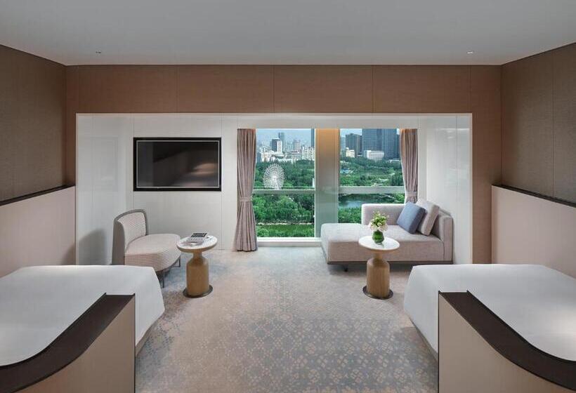 Номер Deluxe, Crowne Plaza Hohhot City Center