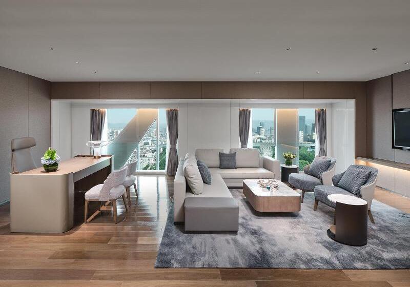 Президентский Люкс, Crowne Plaza Hohhot City Center