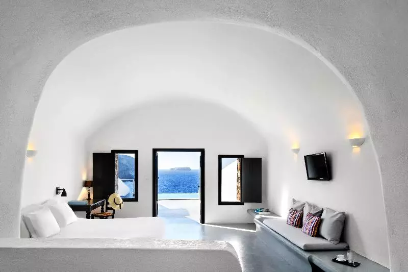 Suite with Pool