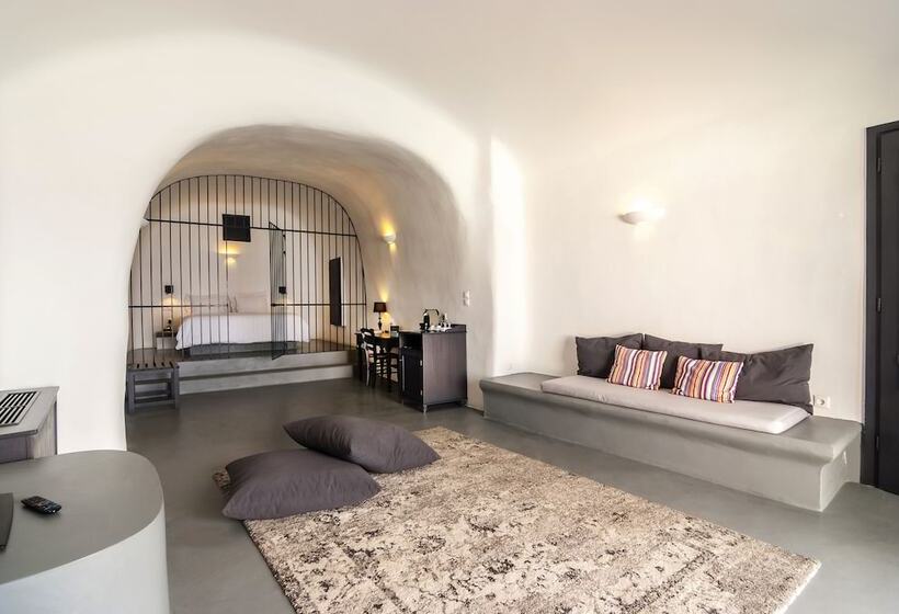 Suíte com Piscina, Grand Ambassador Santorini