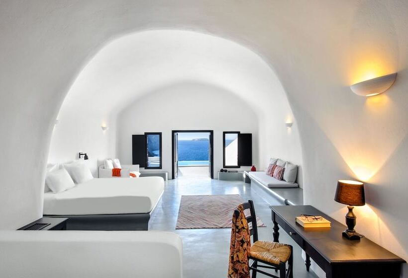 Suíte com Piscina, Grand Ambassador Santorini