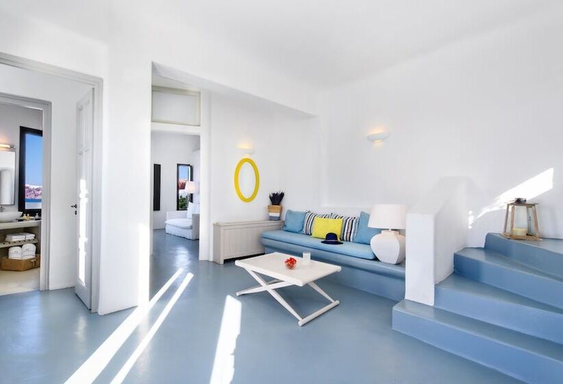 Vivenda 3 Dormitórios com Piscina, Grand Ambassador Santorini