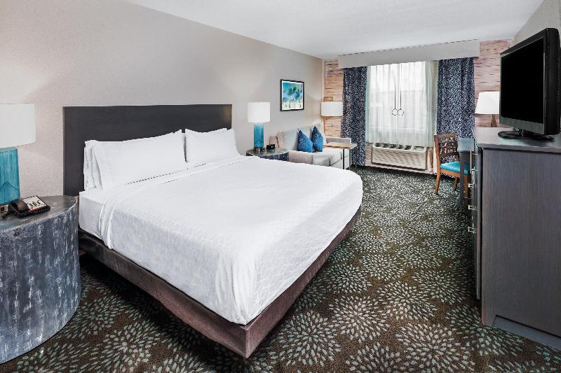 キングサイズベッドのスタンダードルーム, Holiday Inn Resort South Padre Island Beach Front, An Ihg